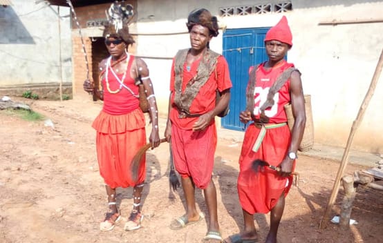 Traditionelle Häuptlinge in Lokutu / DRC