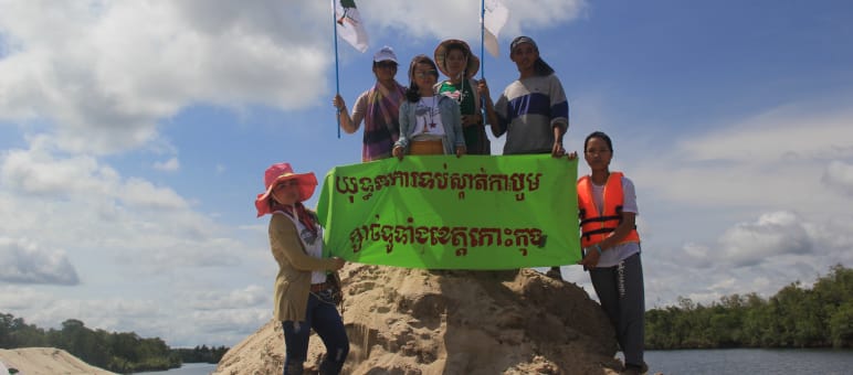 „Stoppt den Sandabbau in der Provinz Koh Kong“, fordern die Umweltschützer von Mother Nature