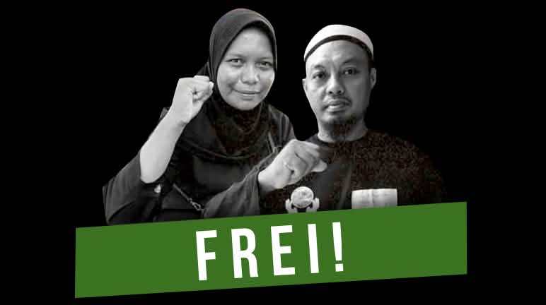 Haslilin und Andi Firmansyah sind frei! Schwarz-weiß-Foto von Mama Kilia (Haslilin) und Andi Firmansyah