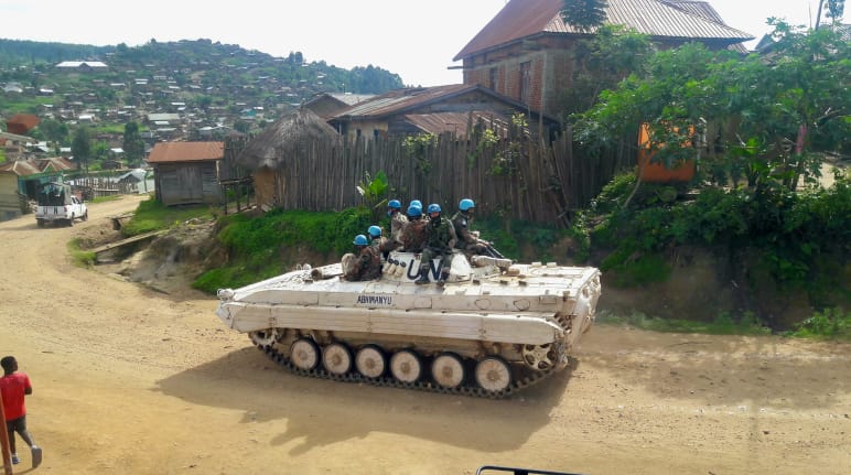 UN-Blauhelme der MONUSCO in der Stadt Kanya Bayonga