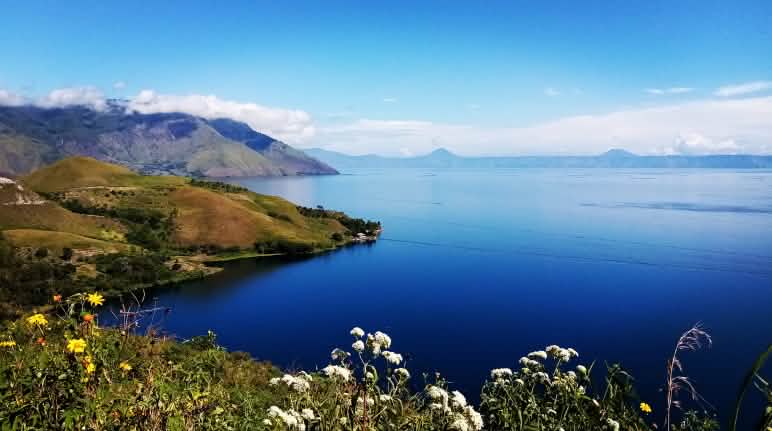 Der Toba-See auf Sumatra ist der größte Kratersee der Erde Toba-See Nord-Sumatra